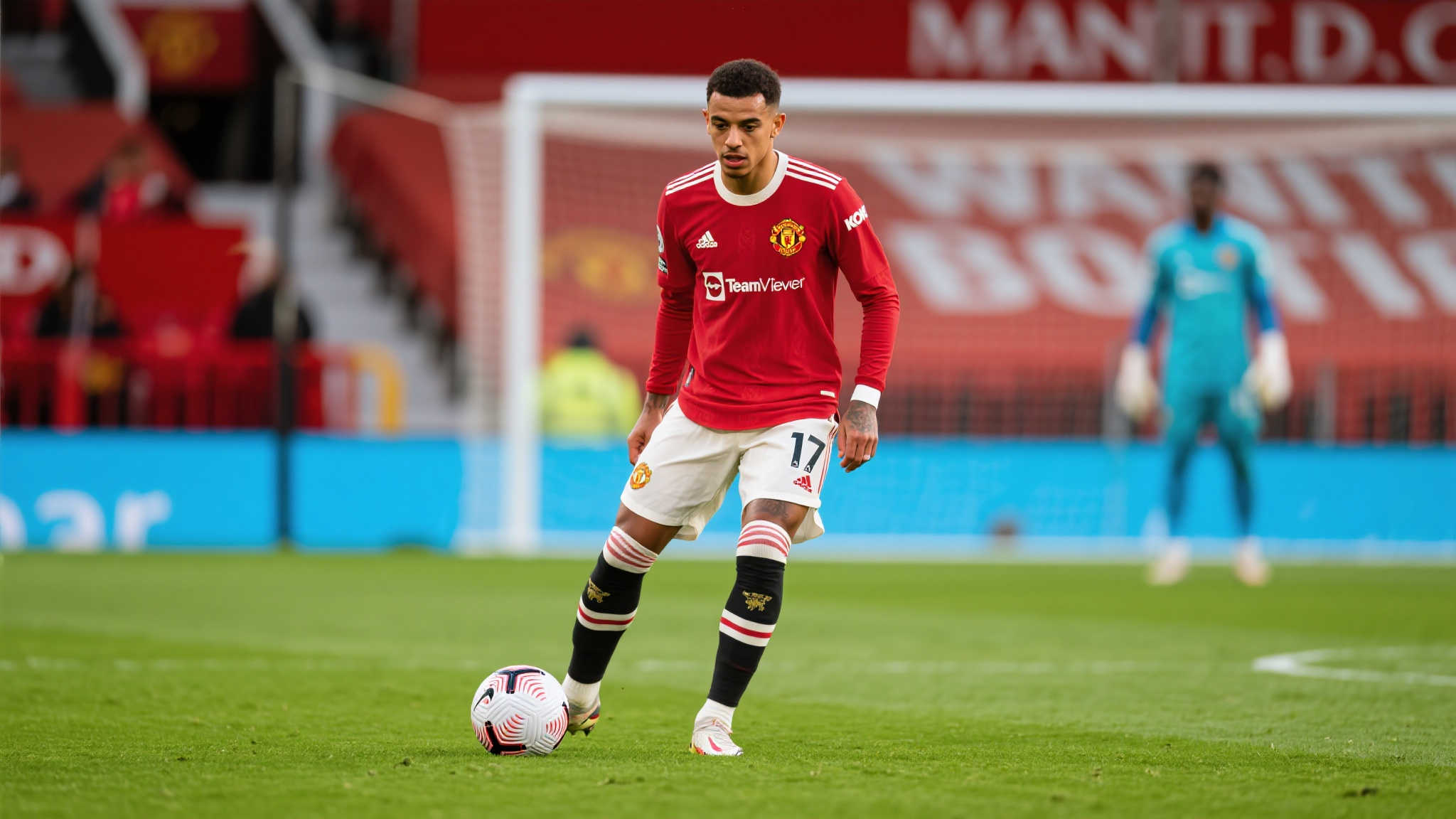 萨哈：阿玛德和B费绝不该离队 有些球员没能力还要求多多该闭嘴了